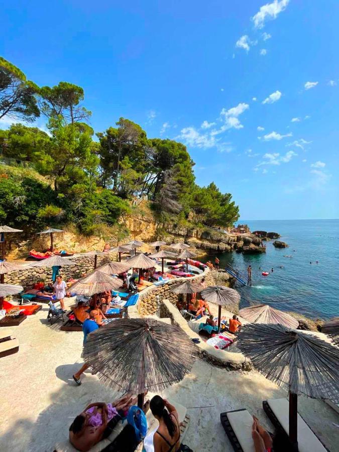 Corpus A - Hotel Albatros Ulcinj Eksteriør bilde