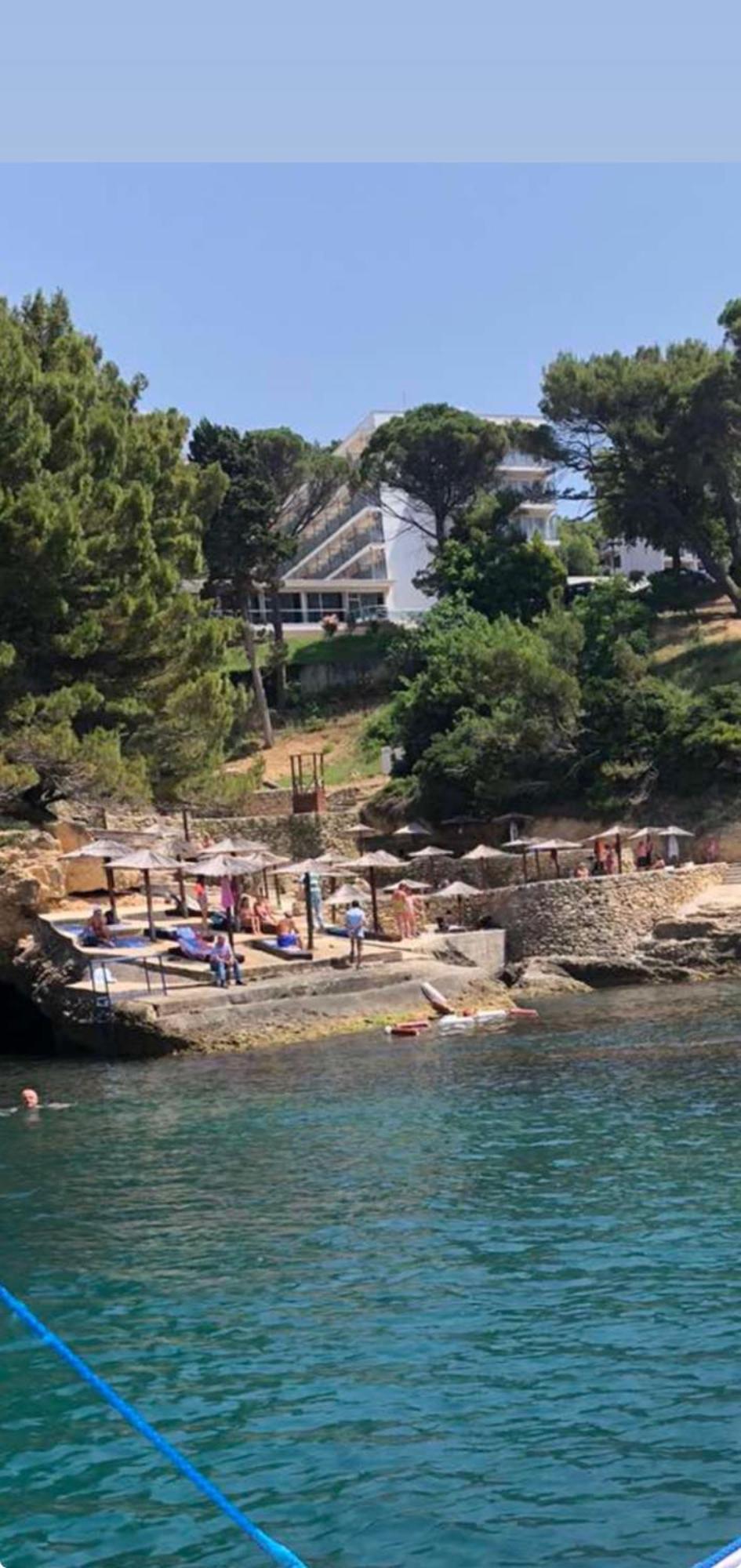 Corpus A - Hotel Albatros Ulcinj Eksteriør bilde